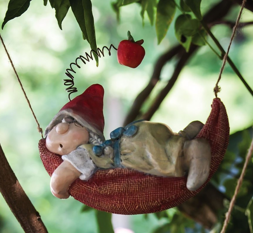 Lazy Days Dreams Girl Gnomes Statue