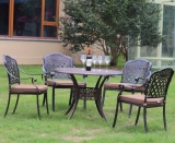 Cast Aluminum Dining Set With Seat Cushions