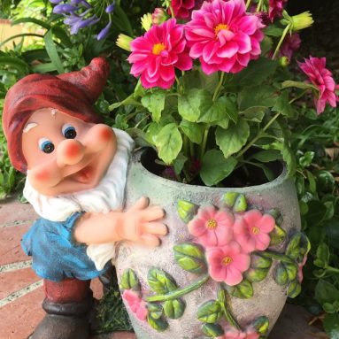 Cute Gnome Hugs Flower Planter