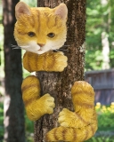 Kitty Up A Tree Hugger