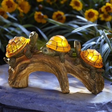 Turtles on a Log Solar-Powered Outdoor LED Light